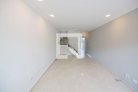 Sala de casa para alugar com 3 quartos, 170m² em Jardim Ester, São Paulo