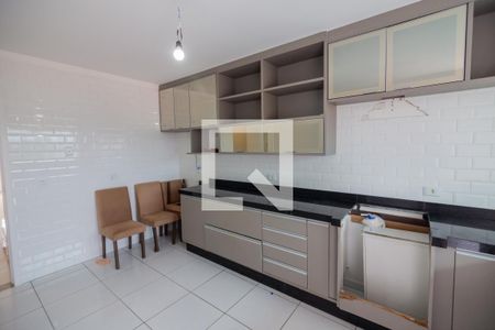 Casa para alugar com 170m², 3 quartos e 6 vagas Casa para alugar com 170m², 3 quartos e 6 vagasCozinha