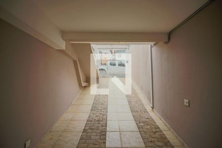 Casa para alugar com 170m², 3 quartos e 6 vagas Casa para alugar com 170m², 3 quartos e 6 vagasGaragem