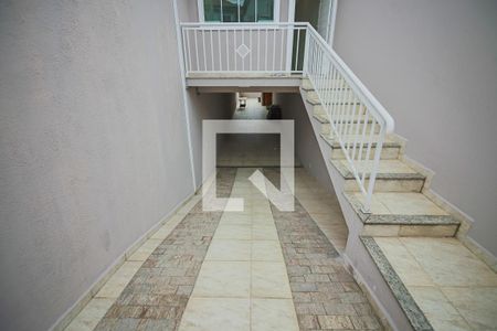 Casa para alugar com 170m², 3 quartos e 6 vagas Casa para alugar com 170m², 3 quartos e 6 vagasGaragem