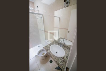 Casa para alugar com 170m², 3 quartos e 6 vagas Casa para alugar com 170m², 3 quartos e 6 vagasBanheiro