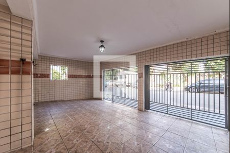 Casa para alugar com 220m², 2 quartos e 1 vagaGaragem