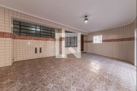 Casa para alugar com 220m², 2 quartos e 1 vagaGaragem