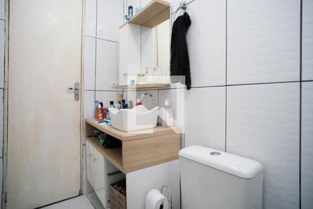 Casa à venda com 220m², 2 quartos e 2 vagasBanheiro 2