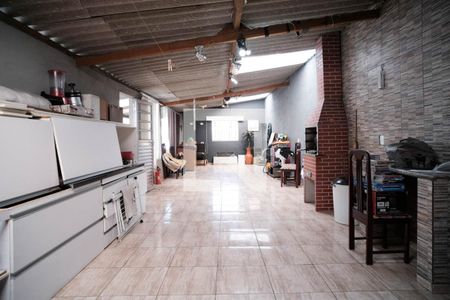 Casa à venda com 220m², 2 quartos e 2 vagasÁrea comum