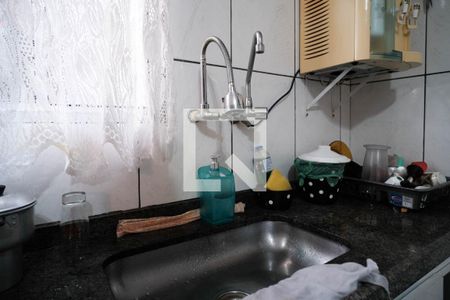 Casa à venda com 220m², 2 quartos e 2 vagasCozinha 