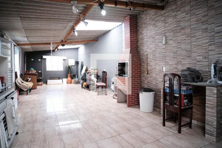 Casa à venda com 220m², 2 quartos e 2 vagasÁrea comum