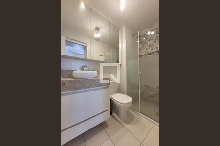 Apartamento para alugar com 40m², 1 quarto e 1 vaga Apartamento para alugar com 40m², 1 quarto e 1 vagaBanheiro