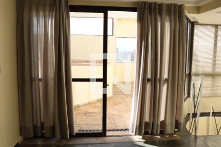 Apartamento à venda com 150m², 3 quartos e 2 vagasDetalhe sala 2