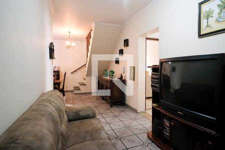 Casa à venda com 350m², 4 quartos e 4 vagasSala de TV