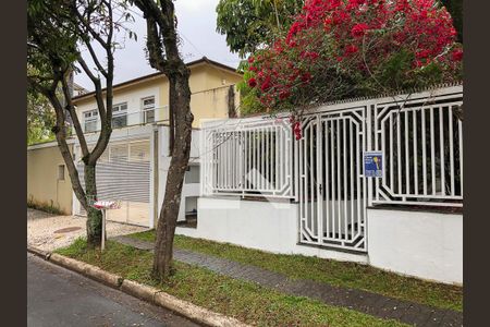 Casa à venda com 350m², 4 quartos e 4 vagasFrente da Casa