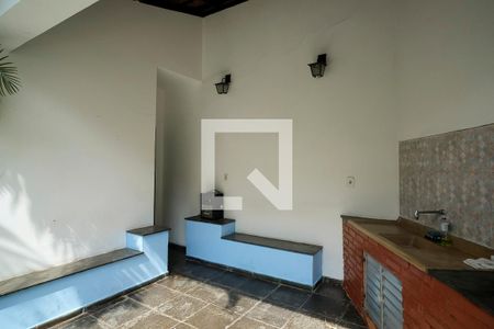 Casa à venda com 350m², 4 quartos e 4 vagasChurrasqueira