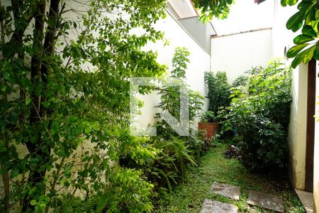 Casa à venda com 350m², 4 quartos e 4 vagasQuintal