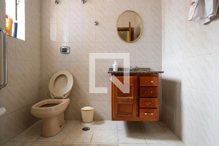 Casa à venda com 350m², 4 quartos e 4 vagasBanheiro Quartos