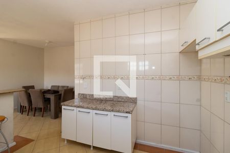 Sala/Cozinha de casa para alugar com 2 quartos, 76m² em Nossa Senhora das Graças, Canoas