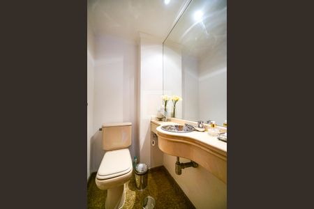 Apartamento à venda com 150m², 3 quartos e 3 vagasLavabo