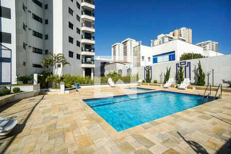 Apartamento à venda com 150m², 3 quartos e 3 vagasPiscina
