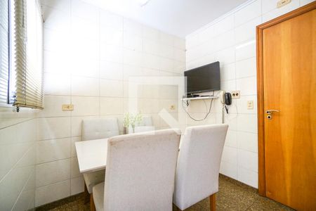 Apartamento à venda com 150m², 3 quartos e 3 vagasCopa