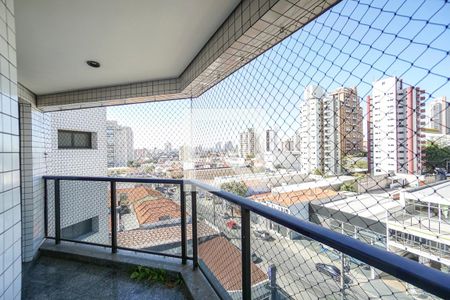 Apartamento à venda com 150m², 3 quartos e 3 vagasVaranda