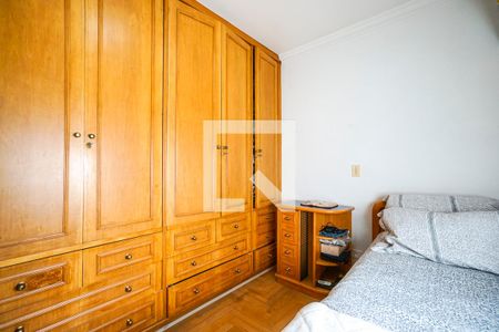 Apartamento à venda com 150m², 3 quartos e 3 vagasQuarto 01