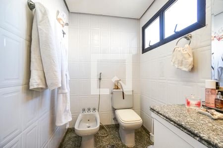 Apartamento à venda com 150m², 3 quartos e 3 vagasBanheiro da suíte