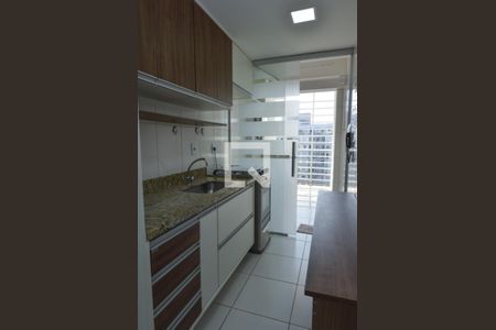 Apartamento à venda com 180m², 3 quartos e 3 vagas Apartamento à venda com 180m², 3 quartos e 3 vagasCozinha