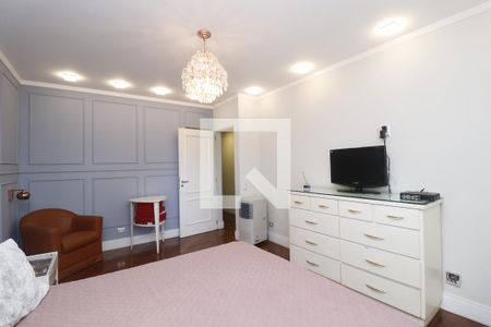 Apartamento à venda com 268m², 4 quartos e 3 vagasQuarto 3 - Suíte