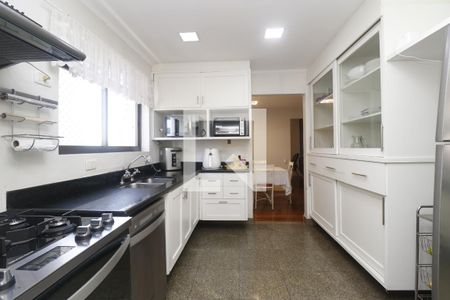 Apartamento à venda com 268m², 4 quartos e 3 vagasCozinha