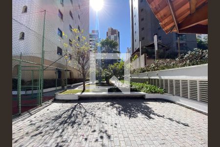 Apartamento à venda com 268m², 4 quartos e 3 vagasÁrea externa