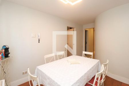 Apartamento à venda com 268m², 4 quartos e 3 vagasCopa