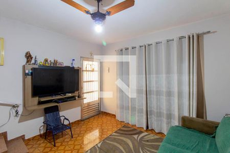 Sala  de casa para alugar com 5 quartos, 220m² em Cangaiba, São Paulo