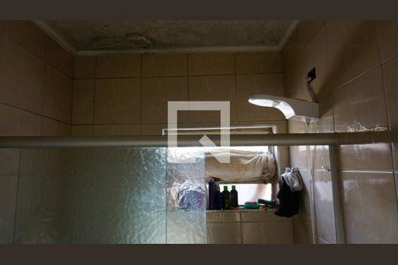 Casa à venda com 127m², 3 quartos e 1 vagaBanheiro