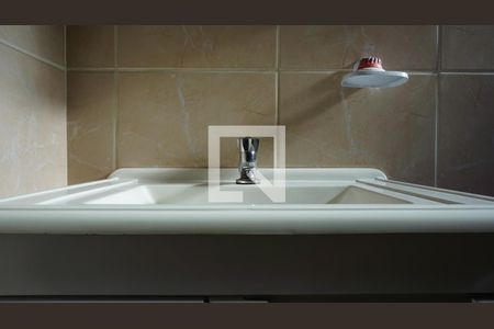 Casa à venda com 127m², 3 quartos e 1 vagaBanheiro