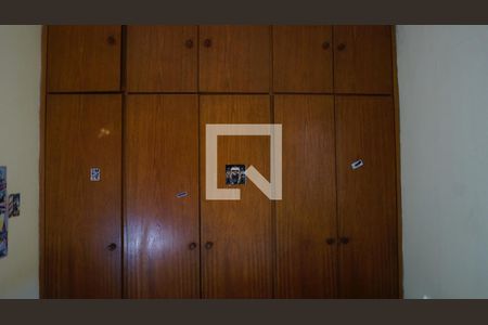 Quarto 2 de casa à venda com 3 quartos, 127m² em Jardim Ester Yolanda, São Paulo