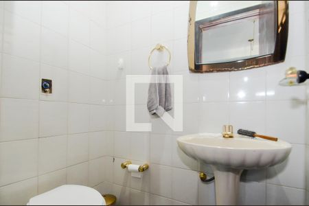 Lavabo  de casa para alugar com 3 quartos, 400m² em Jardim Barbosa, Guarulhos
