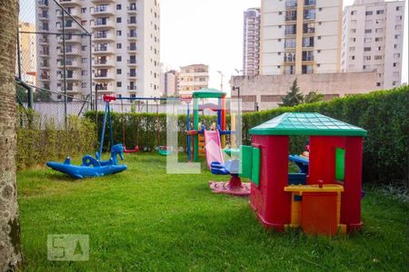 Apartamento para alugar com 410m², 4 quartos e 4 vagasÁrea comum - Playground