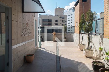 Apartamento para alugar com 410m², 4 quartos e 4 vagasVaranda Cobertura
