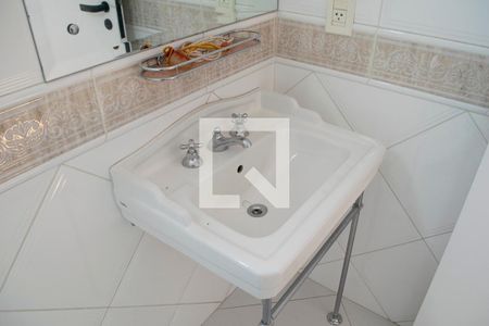 Apartamento para alugar com 410m², 4 quartos e 4 vagasBanheiro Quarto 2