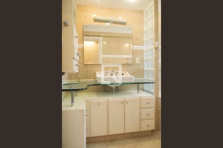 Apartamento para alugar com 410m², 4 quartos e 4 vagasBanheiro Quarto 4