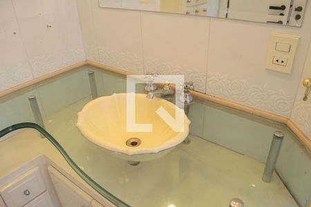 Apartamento para alugar com 410m², 4 quartos e 4 vagasBanheiro Quarto 3