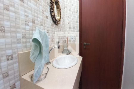 Casa à venda com 280m², 4 quartos e 3 vagasLavabo 