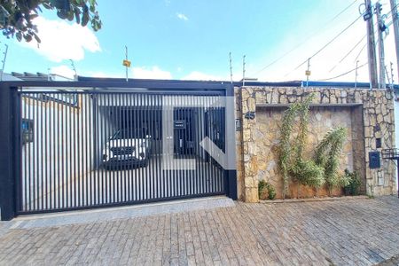 Casa à venda com 280m², 4 quartos e 3 vagasFachada do Prédio