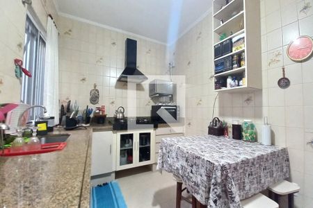 Casa à venda com 280m², 4 quartos e 3 vagasCozinha 