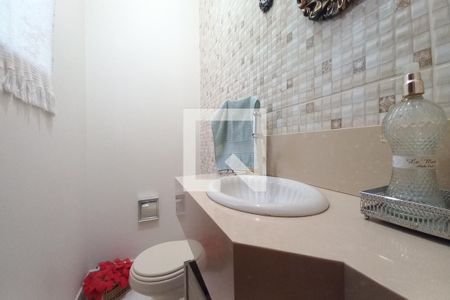 Casa à venda com 280m², 4 quartos e 3 vagasLavabo 