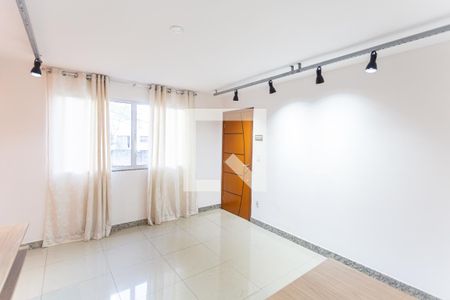 Sala de apartamento para alugar com 2 quartos, 64m² em Pirajá, Belo Horizonte