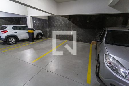 Garagem de apartamento à venda com 2 quartos, 64m² em Pirajá, Belo Horizonte
