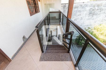 Varanda da Sala - Escada de acesso de casa à venda com 3 quartos, 200m² em Penha, Rio de Janeiro