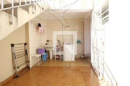 Casa à venda com 160m², 2 quartos e 3 vagasQuintal