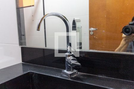 Casa de condomínio à venda com 65m², 2 quartos e 1 vagaBanheiro - torneira