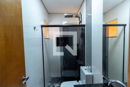 Casa de condomínio à venda com 65m², 2 quartos e 1 vagaBanheiro